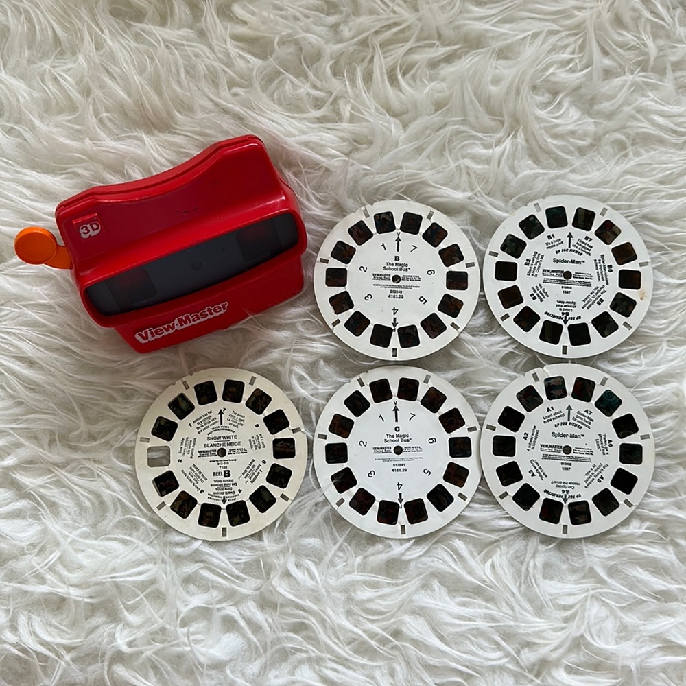 Vintage 90’s View Master & 5 Reels Snow White, The Magic School Bus & Spider Man